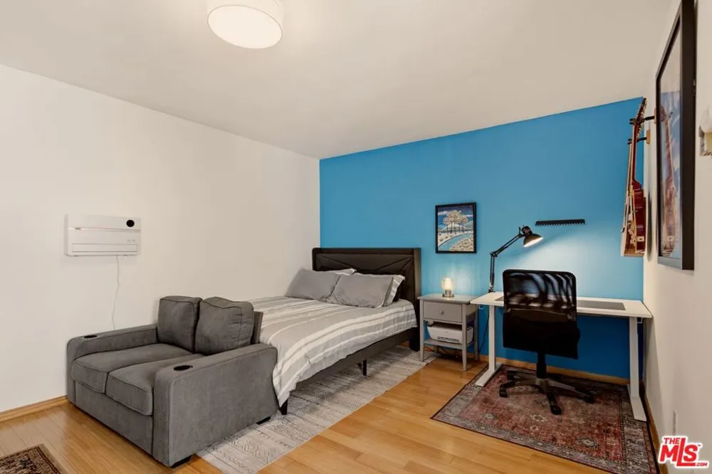 960 Larrabee Street #117 West Hollywood, CA 90069