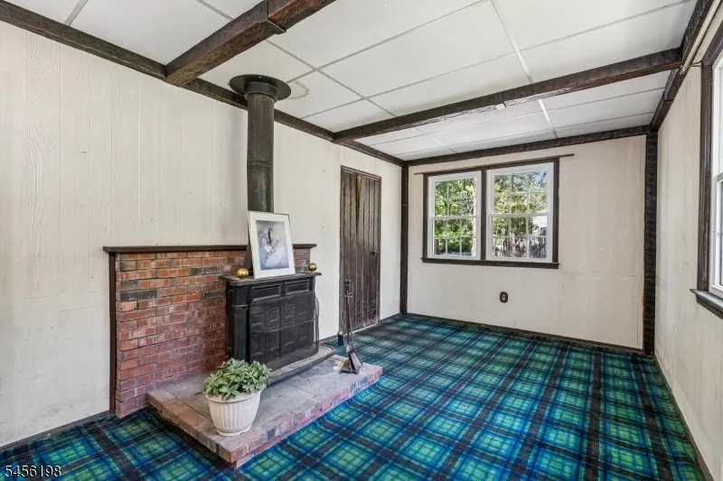 672 Thruway Dr Bridgewater, NJ 08807