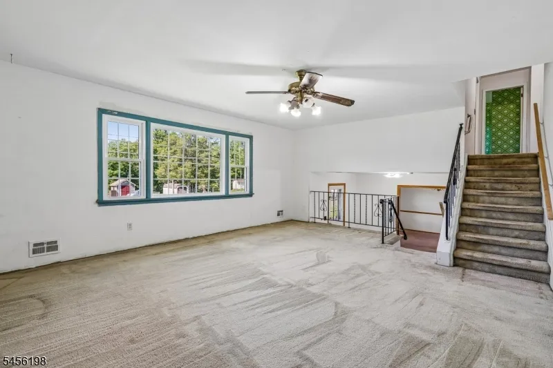 672 Thruway Dr Bridgewater, NJ 08807