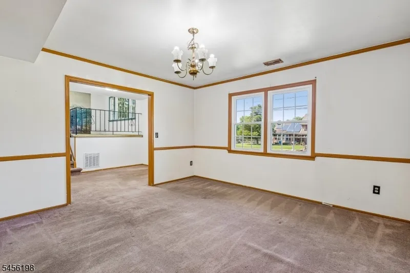 672 Thruway Dr Bridgewater, NJ 08807