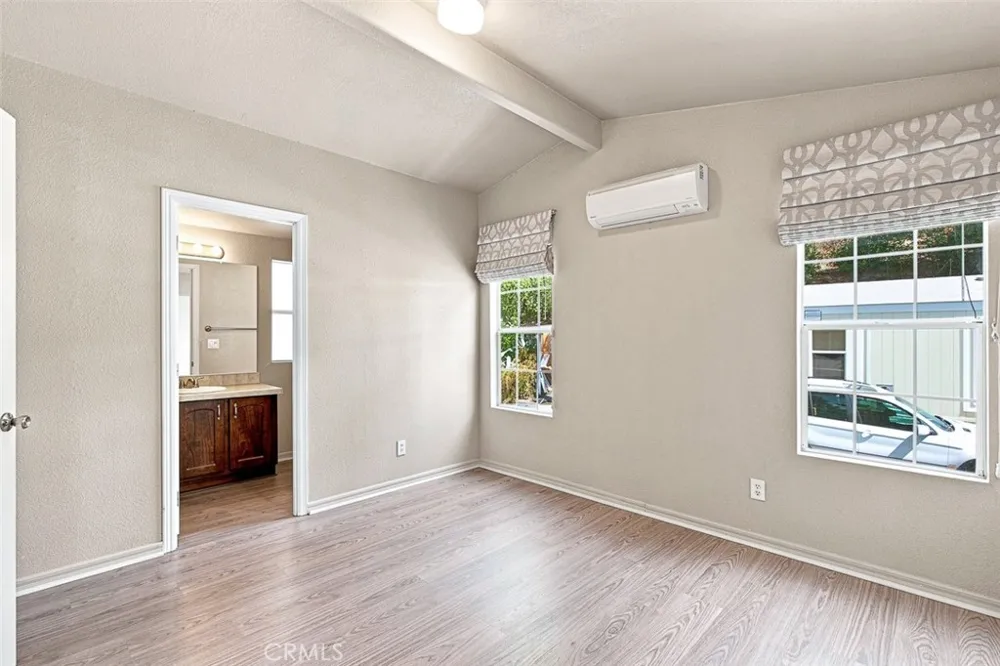 4201 Topanga Canyon Boulevard #21 Woodland Hills, CA 91364