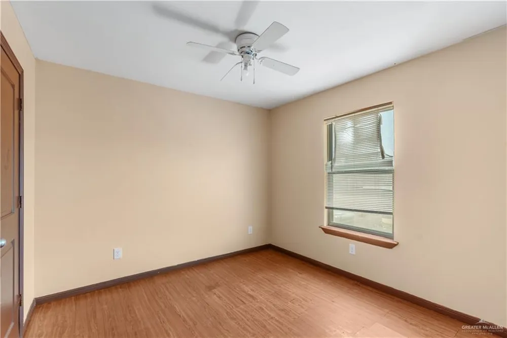 201 5th Street Donna, TX 78537