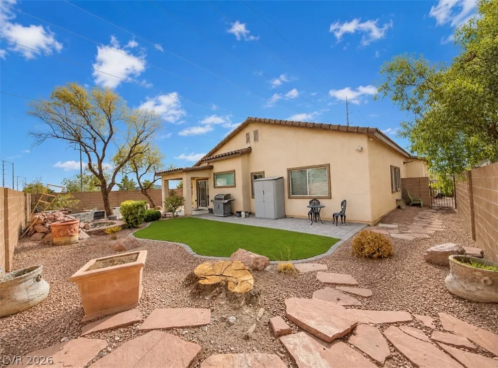 6004 Stanton Summit Drive North Las Vegas, NV 89081