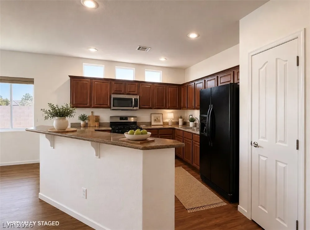 6004 Stanton Summit Drive North Las Vegas, NV 89081