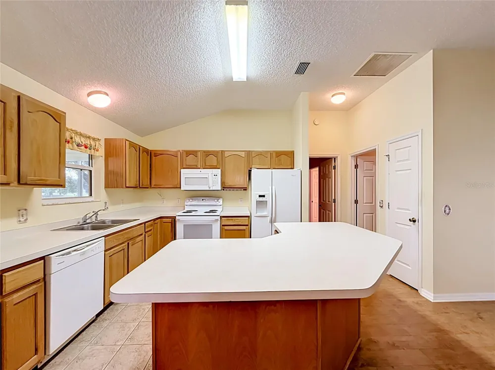1830 MADERO DRIVE The Villages, FL 32159