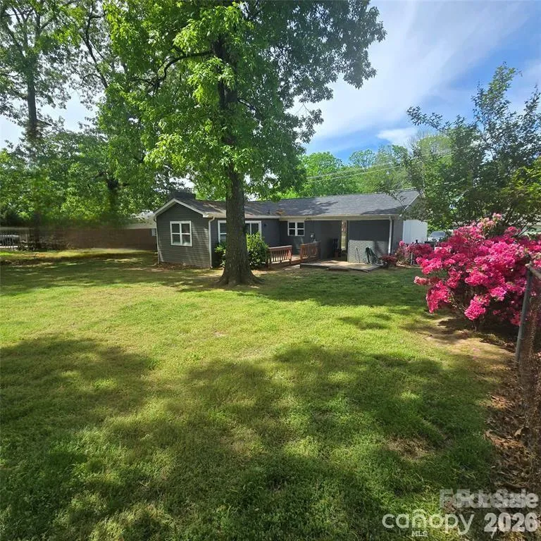 421 Kingfield Drive SW Concord, NC 28027