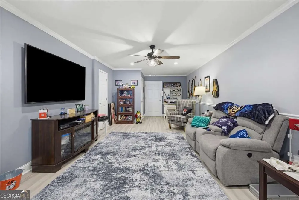 9055 Montclair Hills DR Cumming, GA 30028