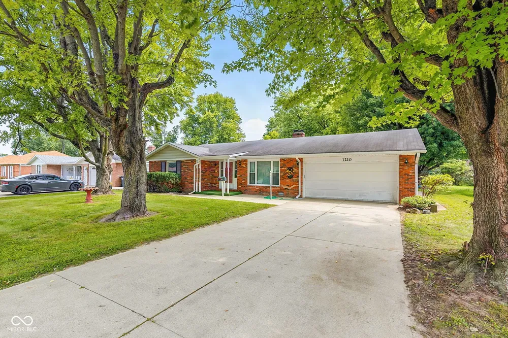 1210 Morningside Drive Anderson, IN 46011