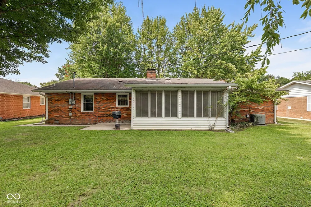 1210 Morningside Drive Anderson, IN 46011