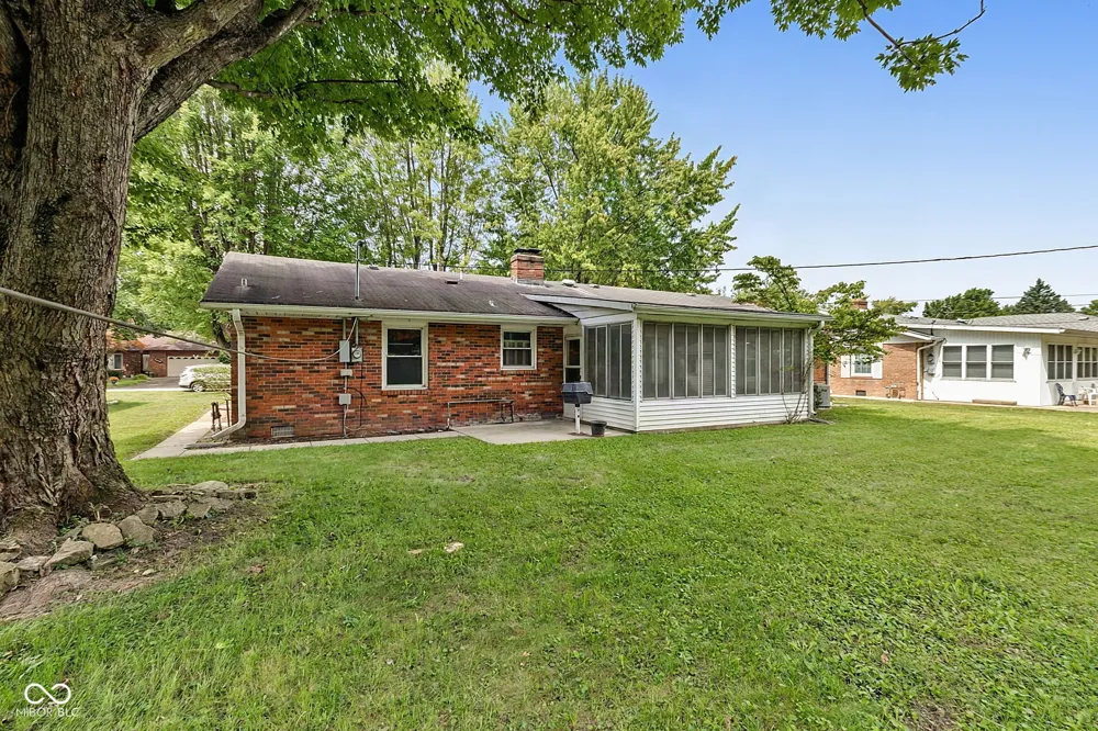 1210 Morningside Drive Anderson, IN 46011