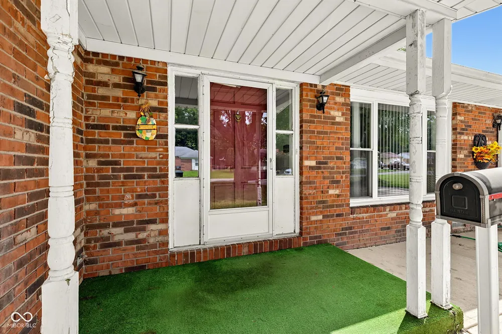 1210 Morningside Drive Anderson, IN 46011