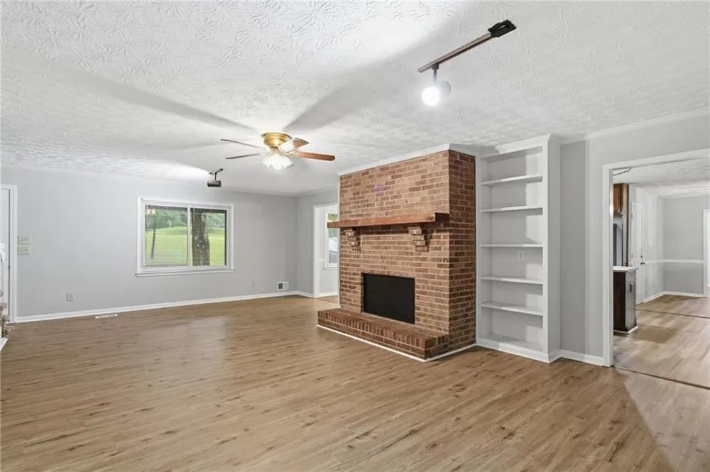 610 Ponderosa Court Fayetteville, GA 30214