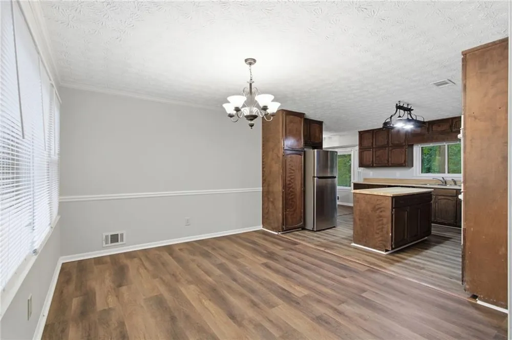 610 Ponderosa Court Fayetteville, GA 30214