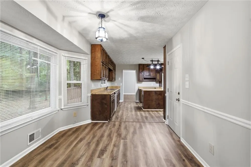 610 Ponderosa Court Fayetteville, GA 30214