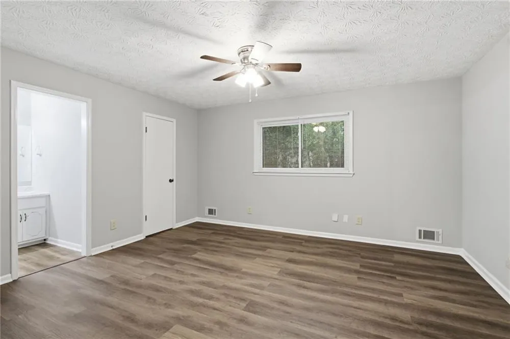 610 Ponderosa Court Fayetteville, GA 30214