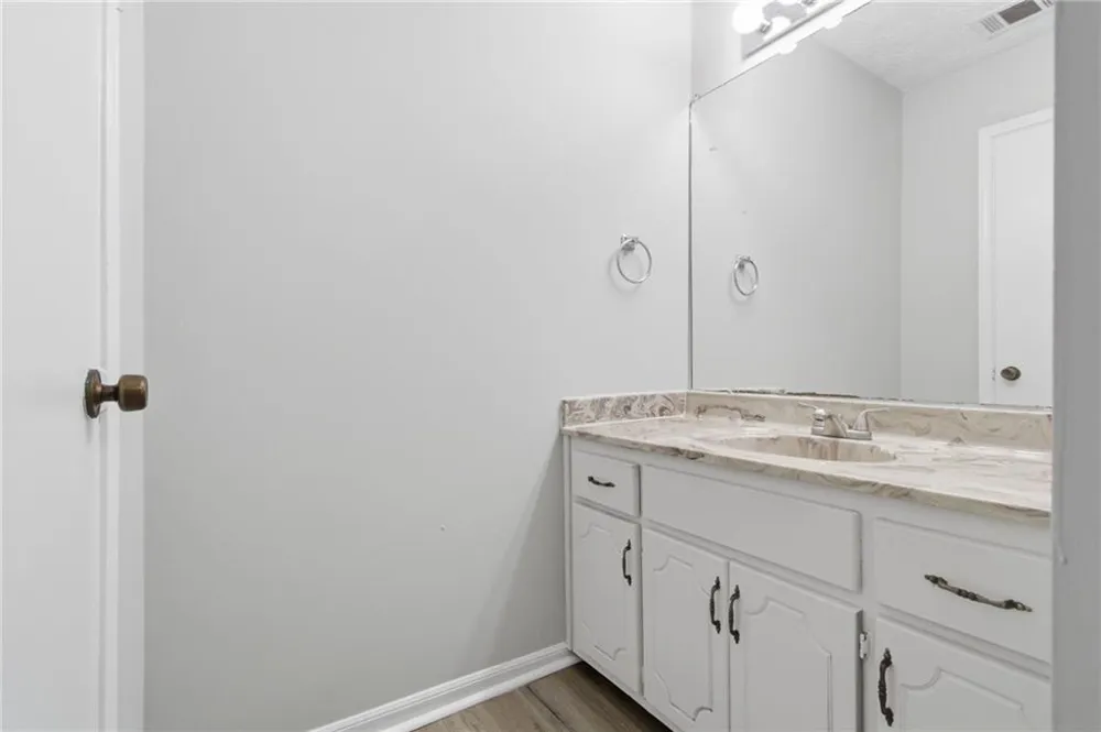 610 Ponderosa Court Fayetteville, GA 30214