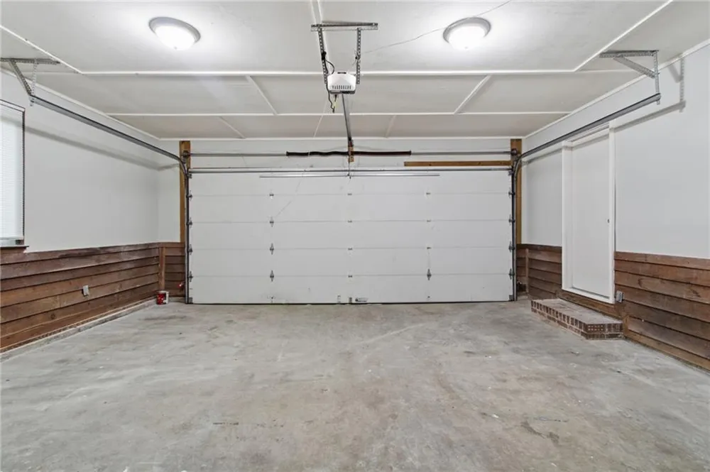 610 Ponderosa Court Fayetteville, GA 30214