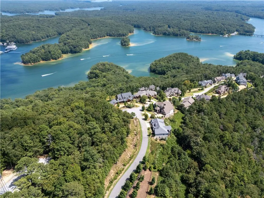 104 Somerset Lane Cartersville, GA 30121