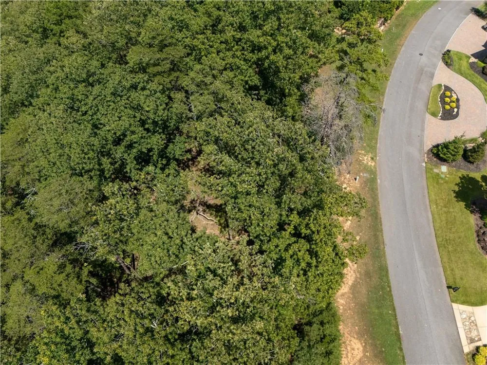 104 Somerset Lane Cartersville, GA 30121