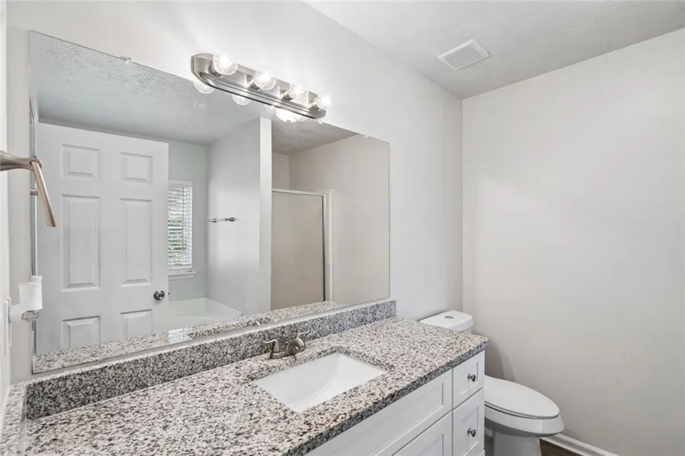 4879 Lake Park Lane Acworth, GA 30101