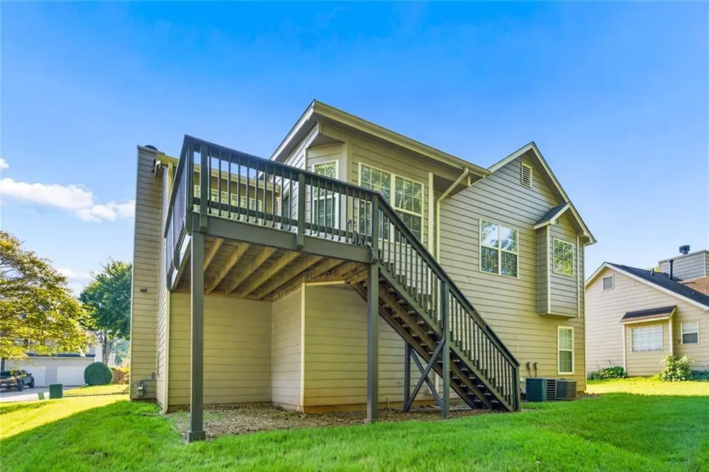 4879 Lake Park Lane Acworth, GA 30101