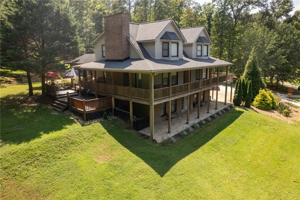 291 Youngs Mill Road Kingston, GA 30145