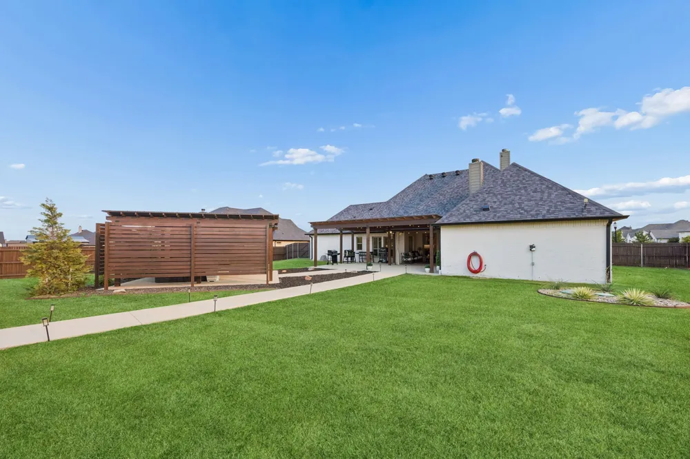 14816 Gentle Dove Street Justin, TX 76247