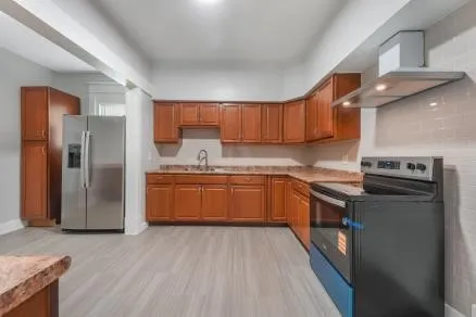 4020 Colonial Avenue Dallas, TX 75215