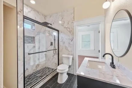 4020 Colonial Avenue Dallas, TX 75215