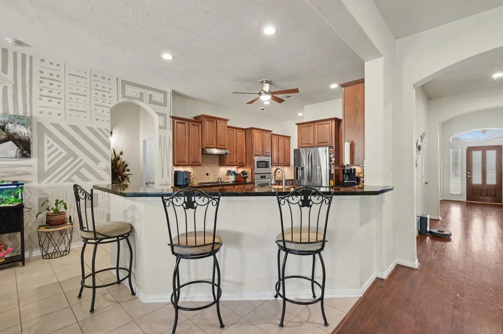 30827 Legends Trace Drive Spring, TX 77386