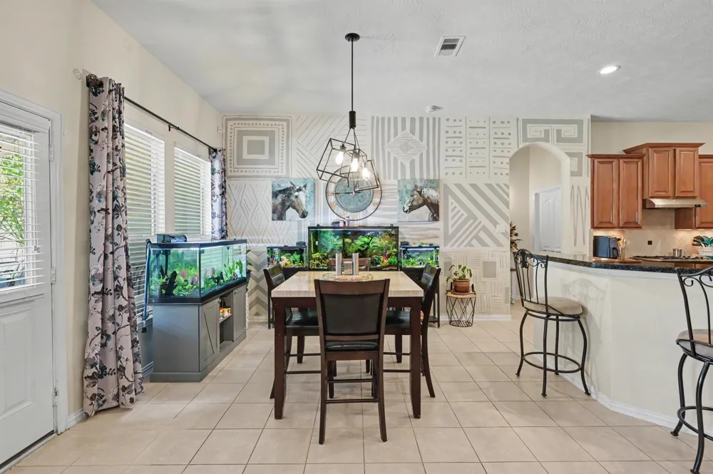 30827 Legends Trace Drive Spring, TX 77386