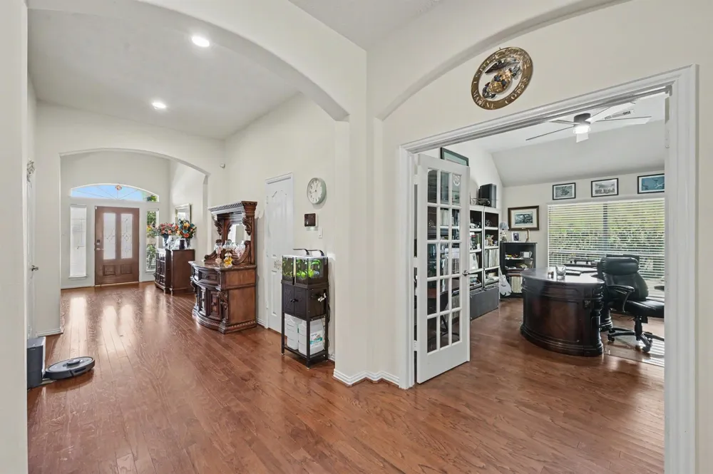 30827 Legends Trace Drive Spring, TX 77386