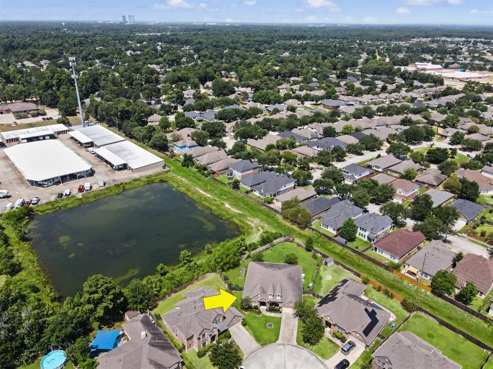 30827 Legends Trace Drive Spring, TX 77386