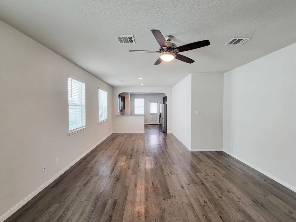 4918 Purple Wisteria Lane Spring, TX 77373