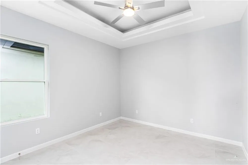 5704 Gira Del Sol Street Edinburg, TX 78542