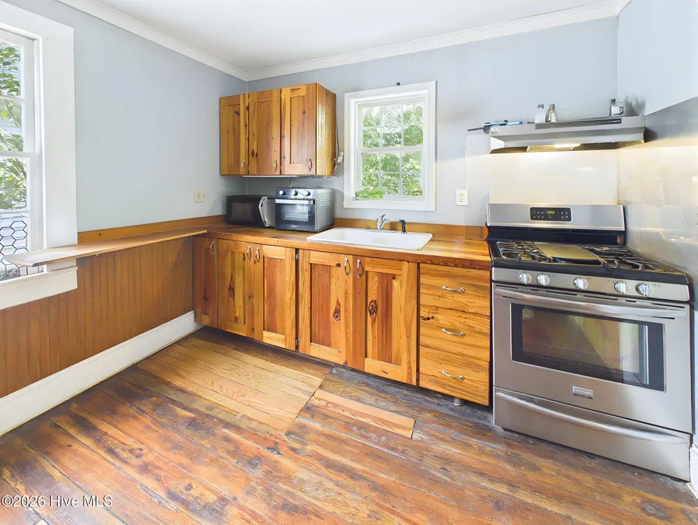 205 S 13th Street Wilmington, NC 28401
