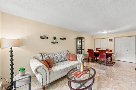 1338 Lavender Ct