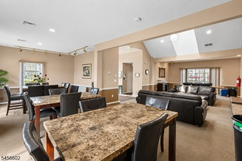 1338 Lavender Ct Mahwah, NJ 07430