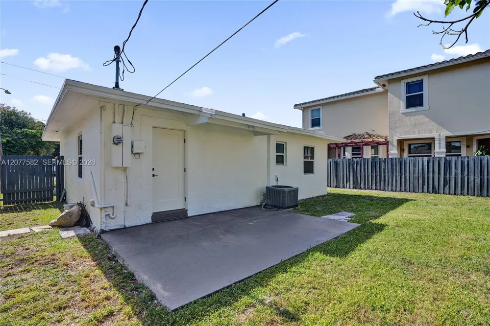 1115 NW 1st Ave Fort Lauderdale, FL 33311