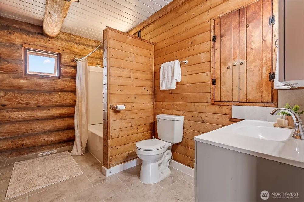 1231 Willeys Lake Rd Ferndale, WA 98248