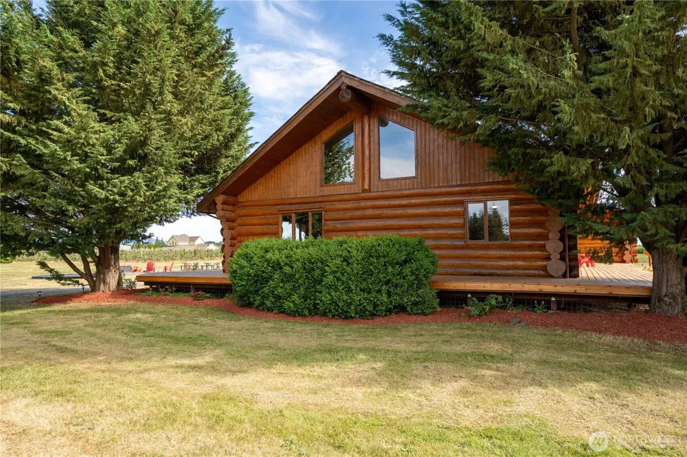 1231 Willeys Lake Rd Ferndale, WA 98248