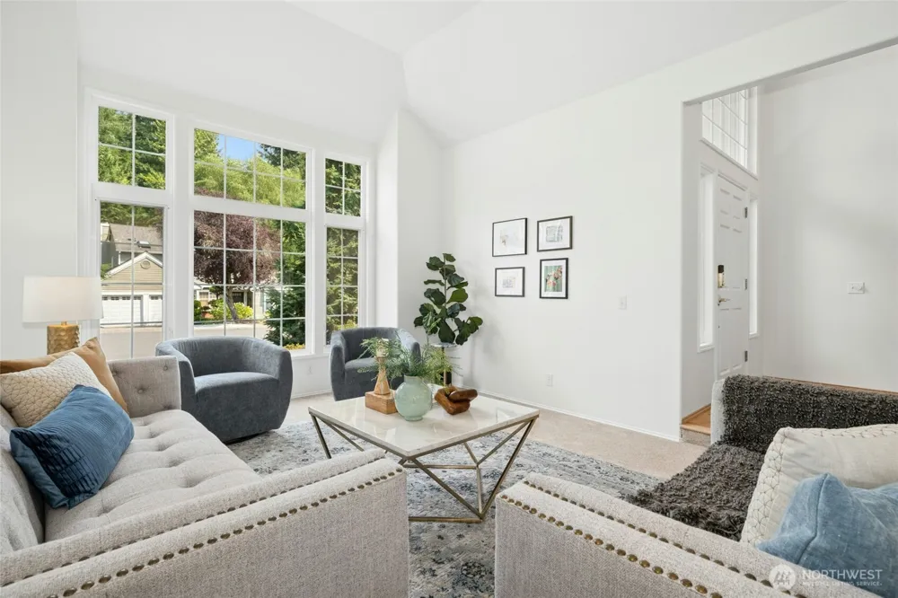 2489 239th Place NE Sammamish, WA 98074