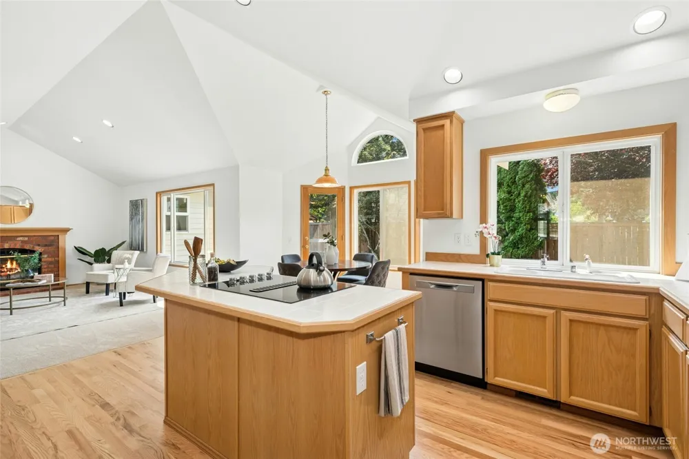 2489 239th Place NE Sammamish, WA 98074