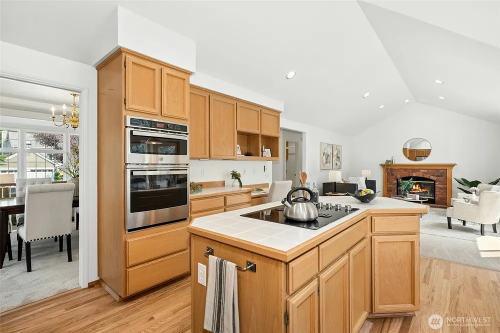 2489 239th Place NE Sammamish, WA 98074