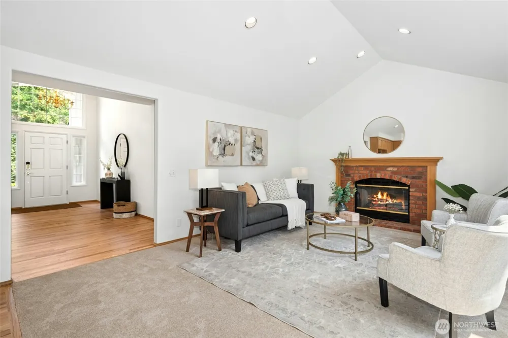 2489 239th Place NE Sammamish, WA 98074