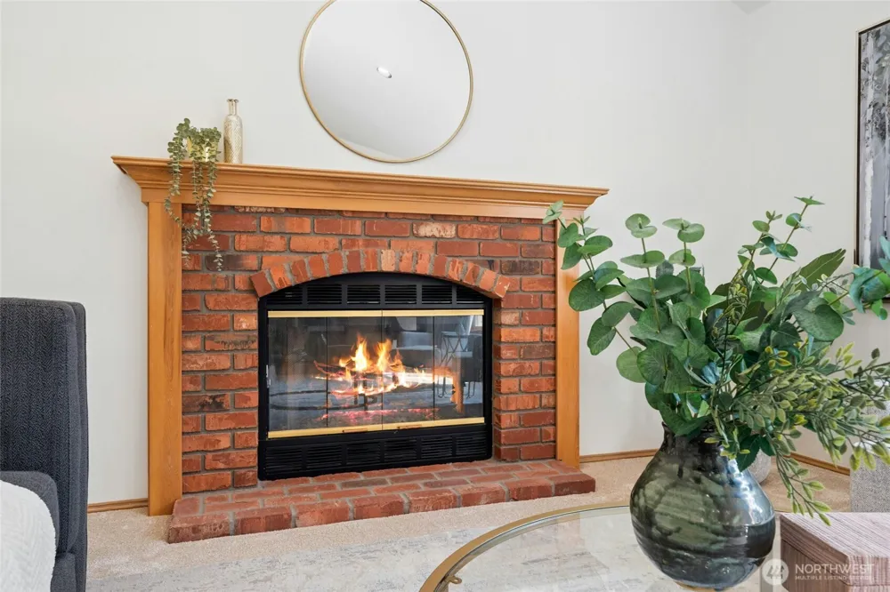 2489 239th Place NE Sammamish, WA 98074