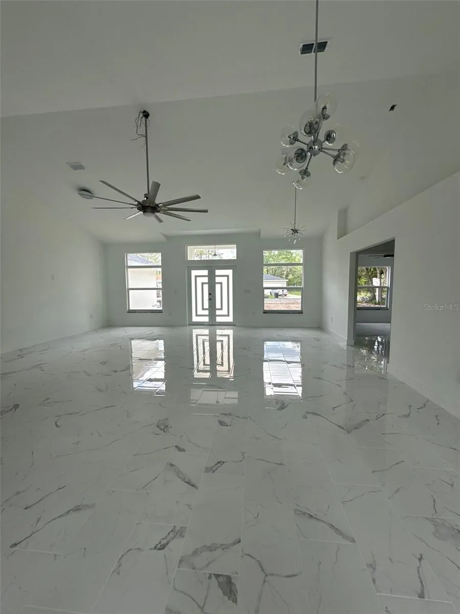 6807 SW 148TH PLACE ROAD ocala, FL 34473