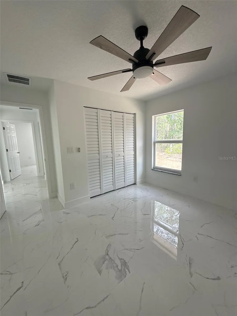 6807 SW 148TH PLACE ROAD ocala, FL 34473