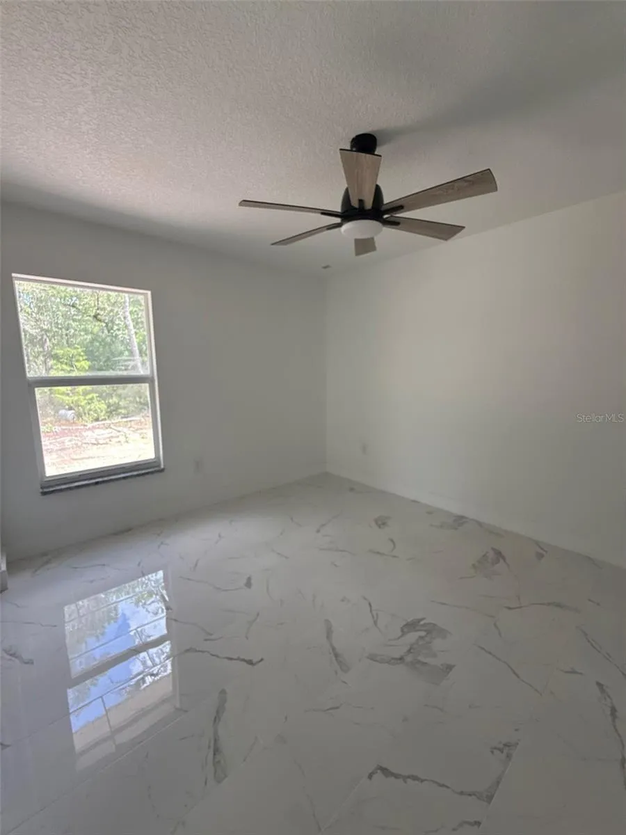 6807 SW 148TH PLACE ROAD ocala, FL 34473