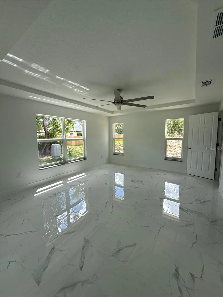 6807 SW 148TH PLACE ROAD ocala, FL 34473